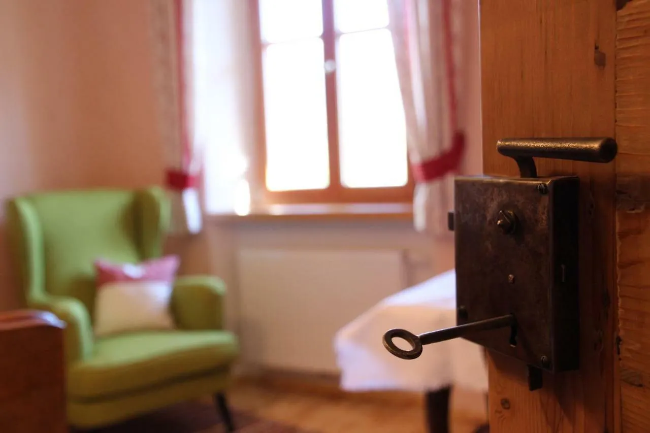 Apartment Ferienwohnung Stolznhof Schönberg im Stubaital